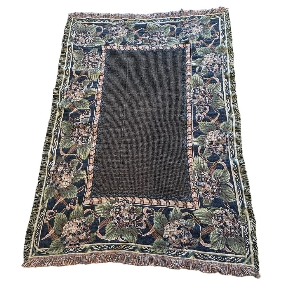 Vintage Floral Warm Fringed Throw Blanket Blue/Mauve/Green/White 46” X 67.5”